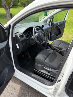VW caddy 2.0 TDI 75KW r.v2017 druhý majitel - 7