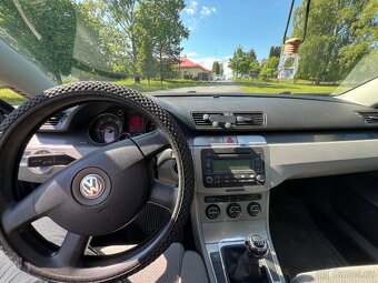 Volkswagen passat B6 - 7