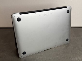 Macbook Air 13'' 2017 / i5 / 8GB / 128GB SSD / DPH - 7