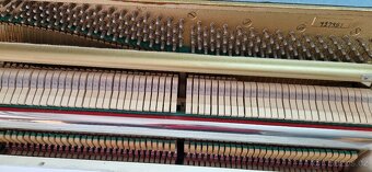 Bílé piano Rösler - Petrof - Renner z roku 1990 - 7