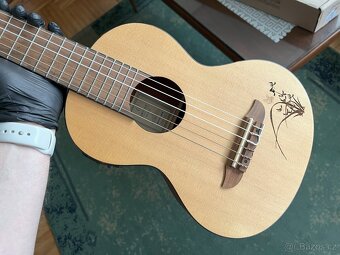 Ortega RGL5E - Elektroakustické kytarové ukulele / kytarlele - 7