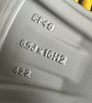 ZIMNÍ - Škoda Octavia IV originální ALU disky 5x112 R16 - 7