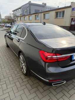 Prodám BMW 740D TOP výbava . je možnost Odpočtu DPH - 7