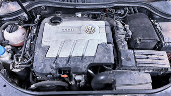 Vůz na náhradní díly VW Passat B6 kombi 2010 CBBB KXZ LC9X - 7