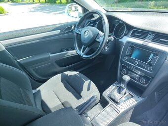ŠKODA SUPERB COMBI FL 2.0 TDI 103 kW DSG EXCLUSIVE/BI-XENONY - 7