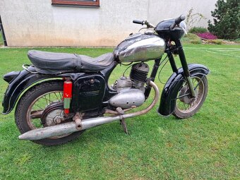 Jawa 250/353 Kývačka - 7