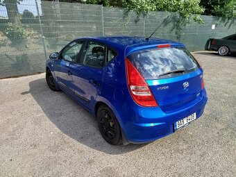 Hyundai i30 1.6 CRDi, 2009, nová STK - 7