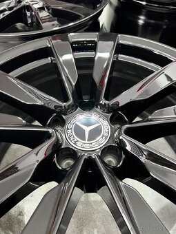 Mercedes r19 top 5x112 - 7