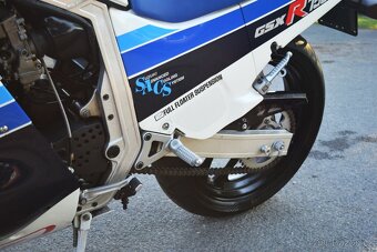 Suzuki GR75A 1986 - 7