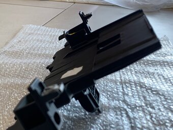 Úchyt rádia BT 3.0 a Intellilink R3 - Opel Corsa E/Adam - 7