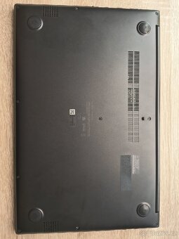 Prodám notebook ASUS Vivobook - 7