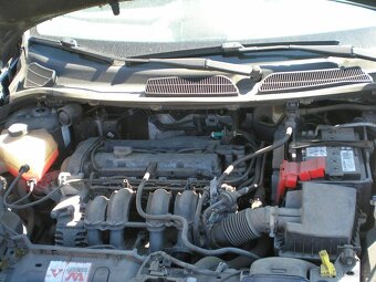 FORD FIESTA 1.6 - 7