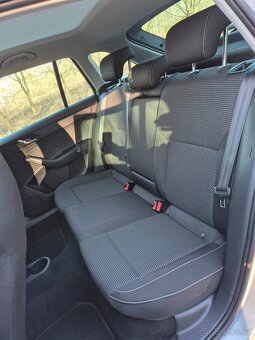 Škoda Rapid Spaceback SPORT 1.2 TSi 77Kw PANORAMA XENONY - 7