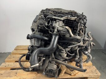 Kompletní motor 2,0 TDI CAGB Audi A4 B8 - 7