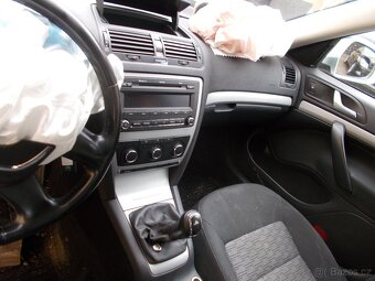 skoda octavia 2,kombi,fac.1.6tdi - 7