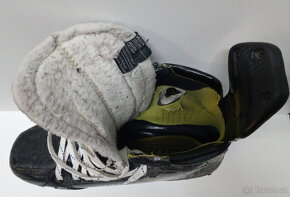Brusle Bauer Supreme 3S PRO SR 9 - 7