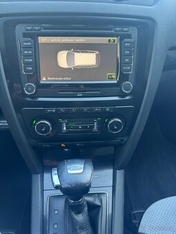 Škoda Octavia RS 2.0 tdi - 7