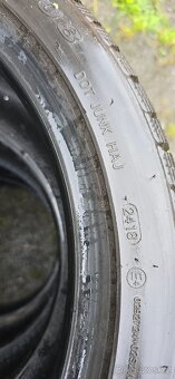Pneu 245/40/18 M S - 7