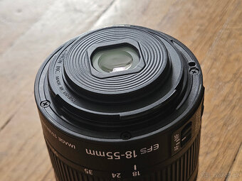 Canon 77D + EF-S 18-55 IS STM - 7