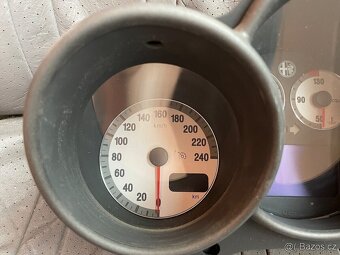 Zbytky Alfa Romeo - 7