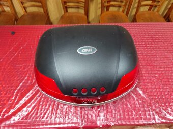 Kufr GIVI (Monokey) - 46L - 7