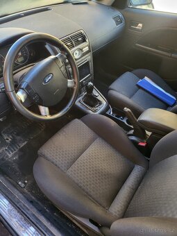 Ford Mondeo combi 2l LPG taxi - 7