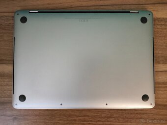 MacBook Pro 13 2017 | i5 • 8GB • 256GB SSD - 7