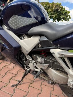 Prodám Honda VFR800 - 7