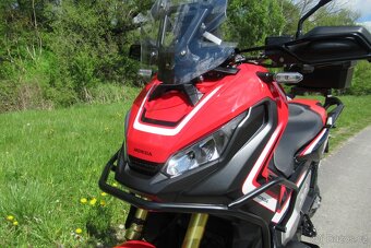 Honda X-ADV 750 LeoVince - 7