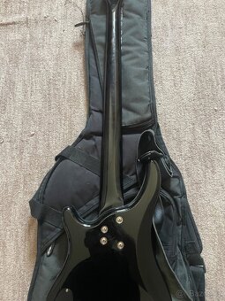 Basová kytara s kombem - 7