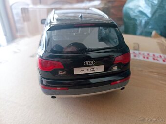 1:18 Audi Q7 Akce do Konce Června - 7