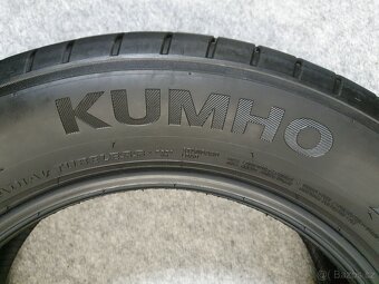 4x -- 205/60 R16 Letní pneu Kumho Ecsta PS71 -- - 7