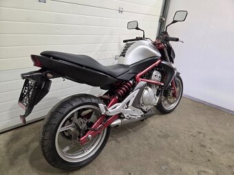 Kawasaki ER-6n - 7