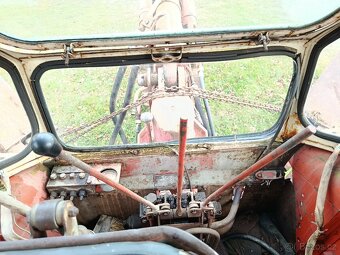 Traktorbagr Belarus - 7