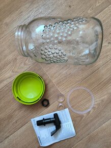 3 l sklenice s kohoutem na limonády - 7
