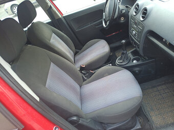 Ford Fusion 1,4 benzín 54kw 2009 - 7