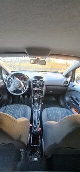 Prodám Opel Corsa 1.2 (2010) - 7