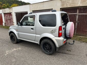 SUZUKI JIMNY 1.3  4X4 - 7