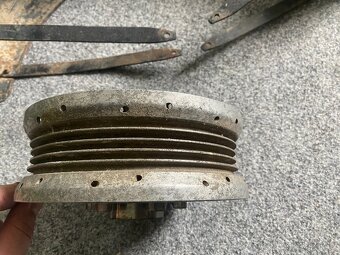 náhradní díly jawa čz blatník střed kola - 7