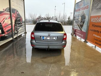 Škoda superb 2011 greenline - 7