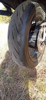 Suzuki V Strom DL 1000 - 7