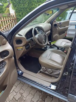Hyundai Santa Fe 2,4 benzín - 7