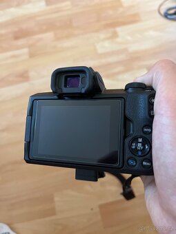 Canon m50 + objektiv tamron 18-200mm F/3,5-6,3 - 7