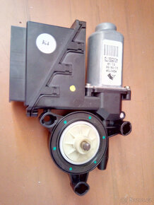 6Q1959801A Motor stahov.lev.p+047133062 Škrtící klapka Fab.1 - 7