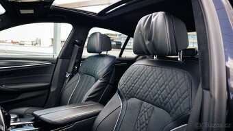 BMW Řada 5, 545e, mimořádná výbava, DPH - 7