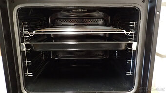 Vestavná trouba Siguro BO-S35 Built-in Pyrolitic - 7