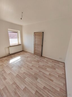 Prodej bytu 3+1, 88, m² + půda, Mankovice - 7