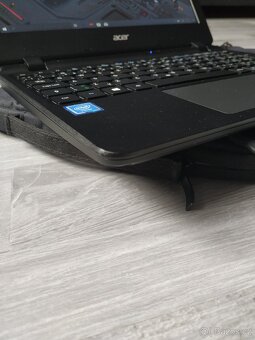 Acer Aspire ES1-132/N3350/2GB/32GB/W10 - 7