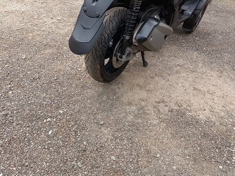 Piaggio Yourban 300ie LT Cz doklady v ceně - 7