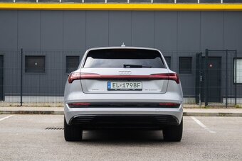 Audi E-tron 55 quattro Advanced 2019 - 7